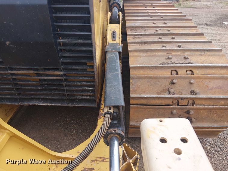 image for item ET2019 2017 Caterpillar D6K2 LGP dozer