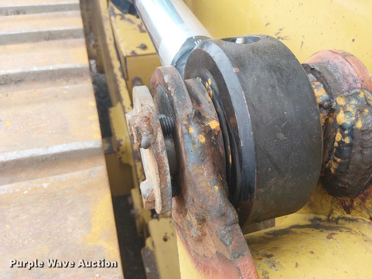image for item ET2019 2017 Caterpillar D6K2 LGP dozer