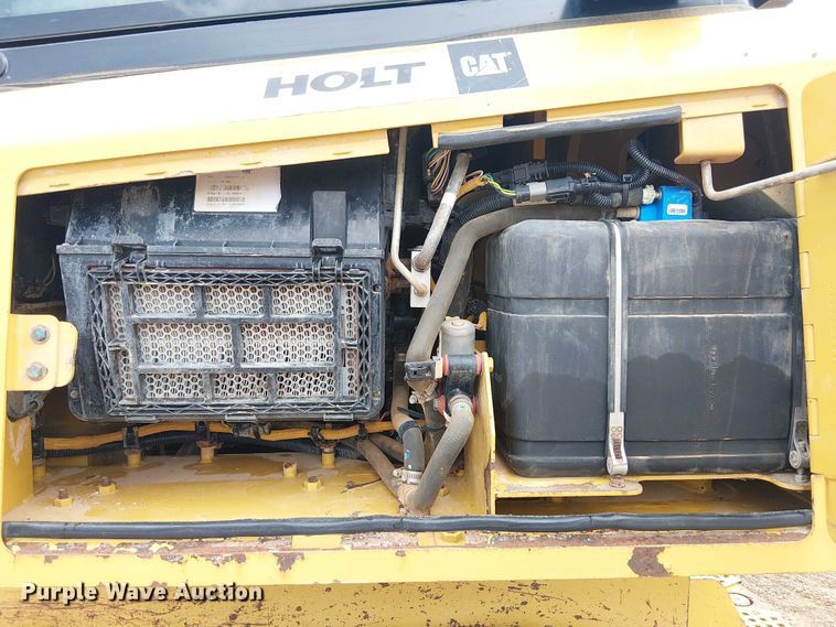 image for item ET2019 2017 Caterpillar D6K2 LGP dozer
