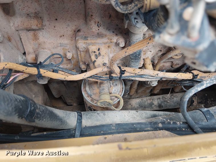image for item ET2019 2017 Caterpillar D6K2 LGP dozer