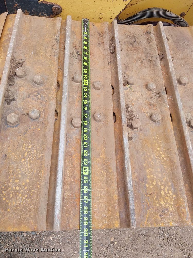 image for item ET2019 2017 Caterpillar D6K2 LGP dozer