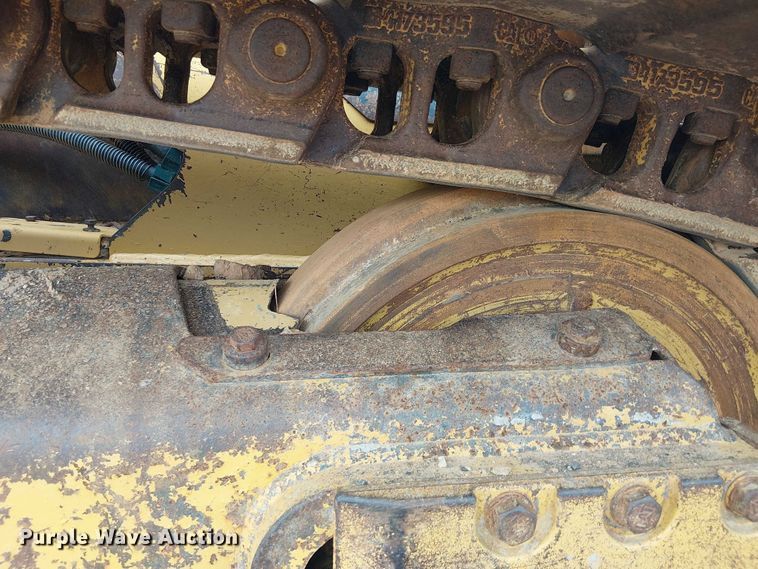 image for item ET2019 2017 Caterpillar D6K2 LGP dozer