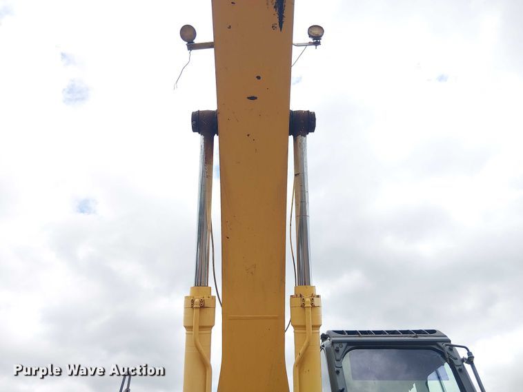image for item ET2020 2012 Kobelco SK350-9 excavator