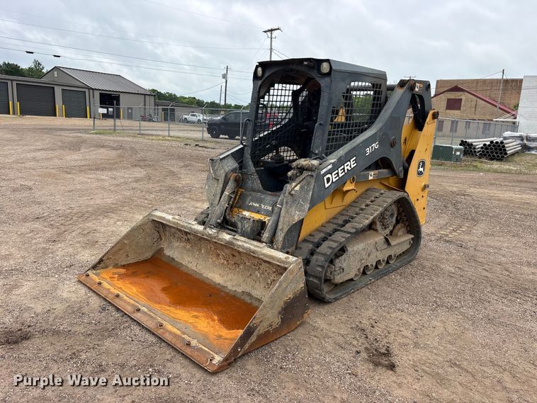 image for item ET2026 2017 John Deere 317G tracked skid steer loader