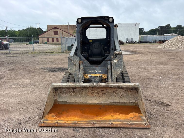 image for item ET2026 2017 John Deere 317G tracked skid steer loader