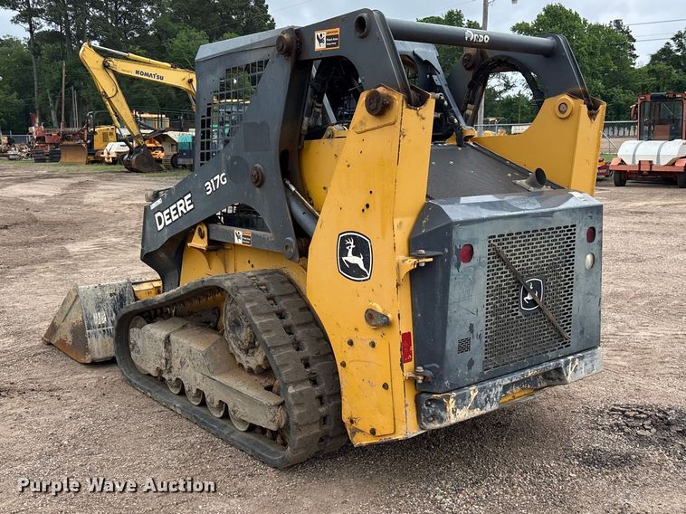 image for item ET2026 2017 John Deere 317G tracked skid steer loader