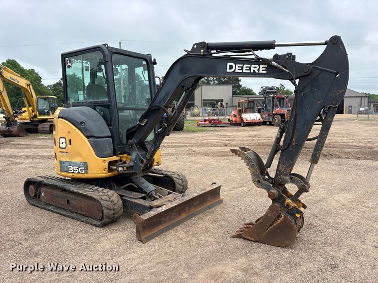 image for item ET2028 2016 John Deere 35G mini excavator