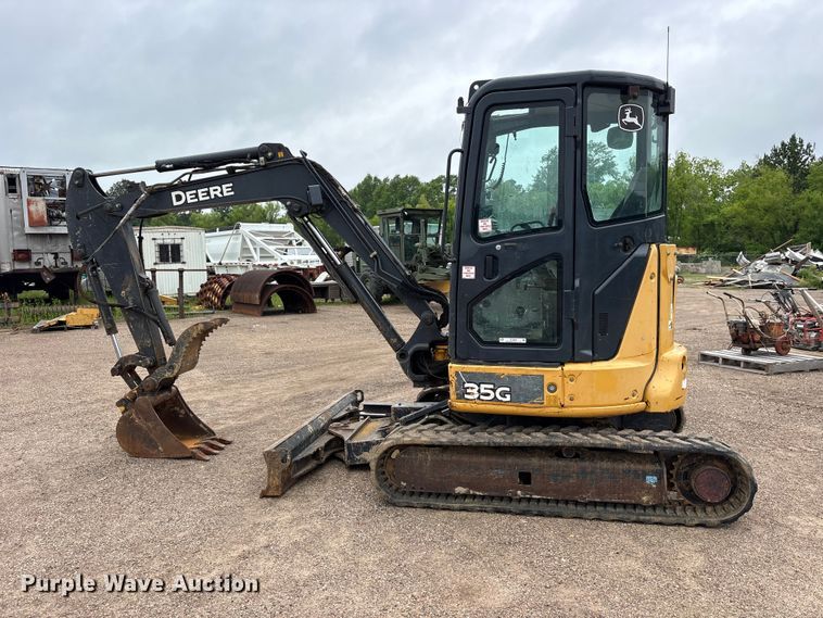 image for item ET2028 2016 John Deere 35G mini excavator