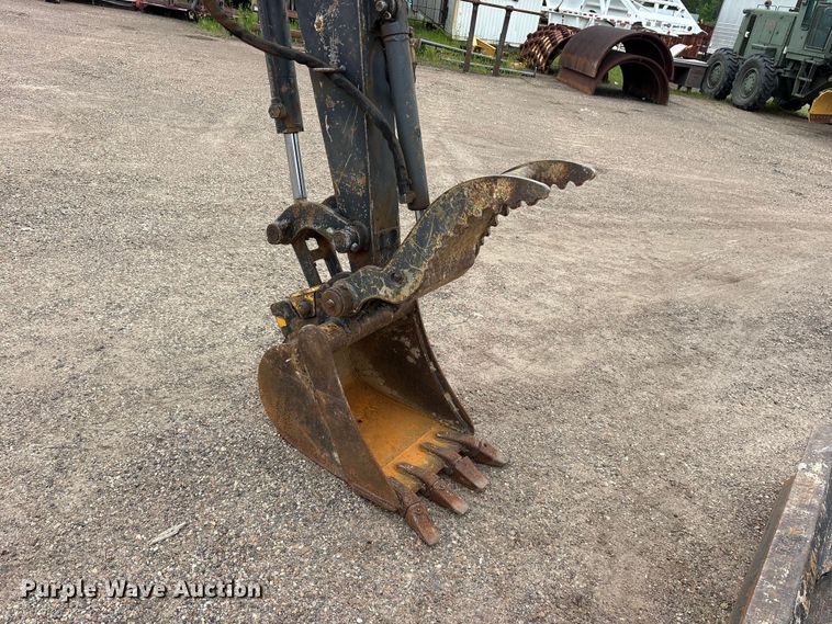 image for item ET2028 2016 John Deere 35G mini excavator