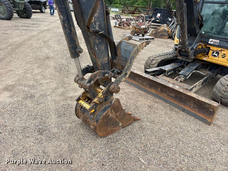 image for item ET2028 2016 John Deere 35G mini excavator