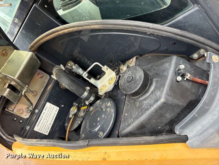 image for item ET2028 2016 John Deere 35G mini excavator