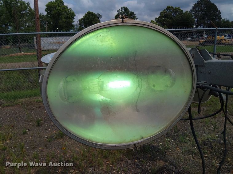 image for item ET2042 Allmand Night-Lite Pro light plant
