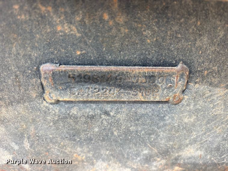 image for item ET2045 Caterpillar skid steer bucket