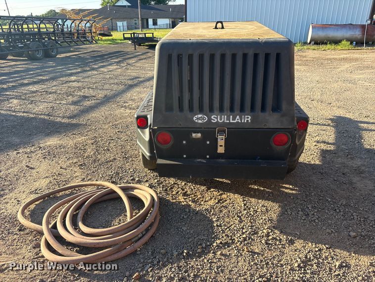 image for item ET2077 Sullair 185DPQCAT air compressor
