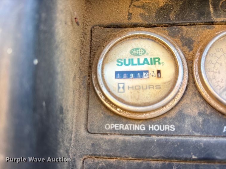 image for item ET2077 Sullair 185DPQCAT air compressor