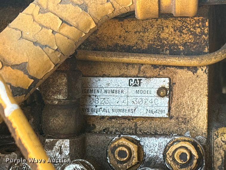 image for item ET2077 Sullair 185DPQCAT air compressor