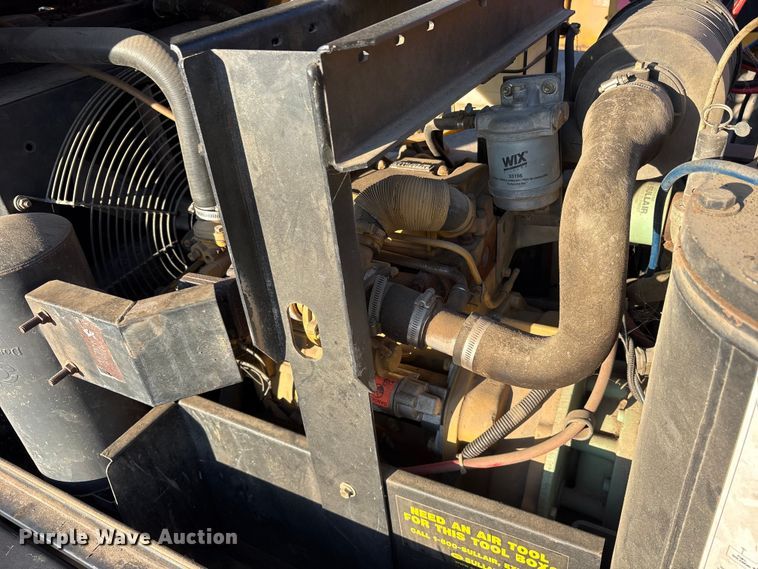 image for item ET2077 Sullair 185DPQCAT air compressor