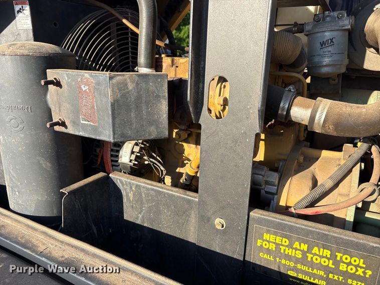 image for item ET2077 Sullair 185DPQCAT air compressor