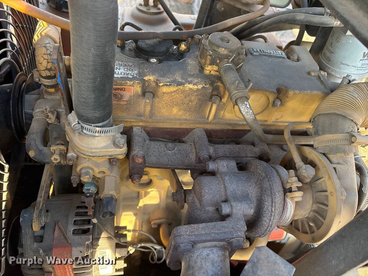 image for item ET2077 Sullair 185DPQCAT air compressor