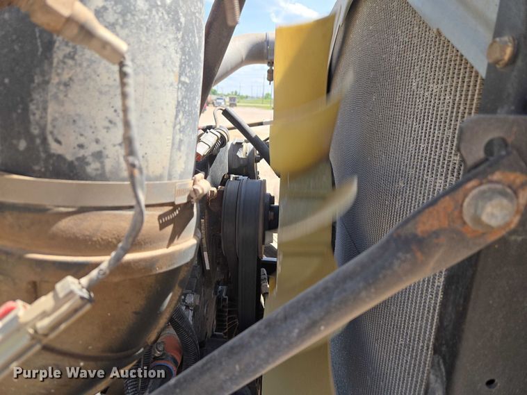image for item ET5026 2006 Mack CHN613 dump truck