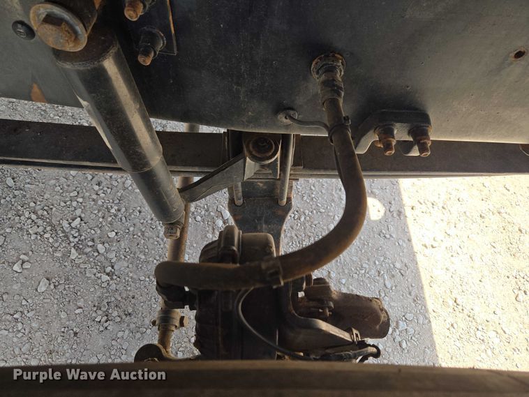 image for item ET5026 2006 Mack CHN613 dump truck