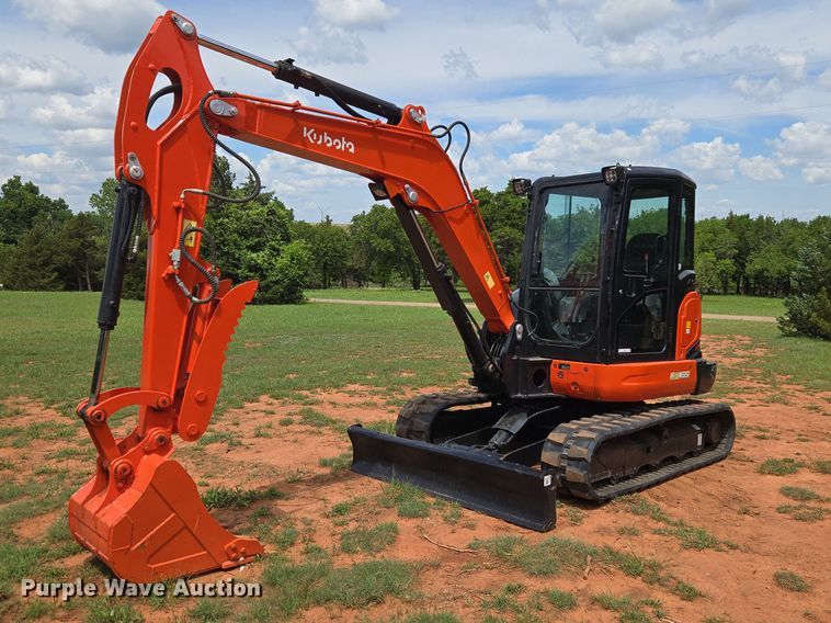 Photo of a  Kubota KX165