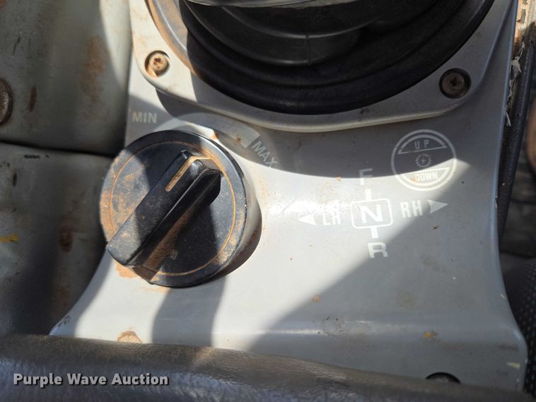 image for item ET5046 2006 Komatsu D65PX-15E0 dozer