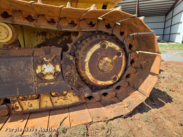 image for item ET5046 2006 Komatsu D65PX-15E0 dozer