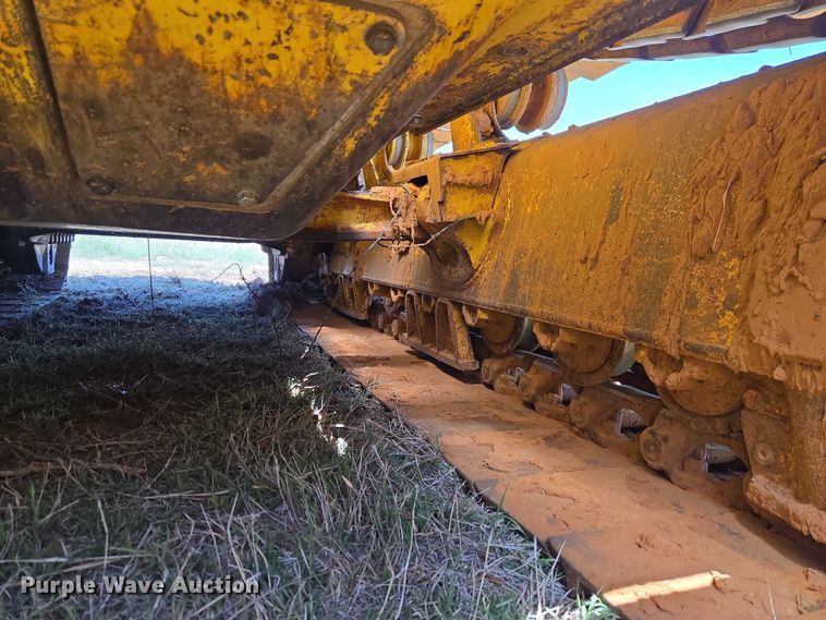 image for item ET5046 2006 Komatsu D65PX-15E0 dozer
