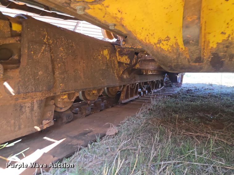 image for item ET5046 2006 Komatsu D65PX-15E0 dozer