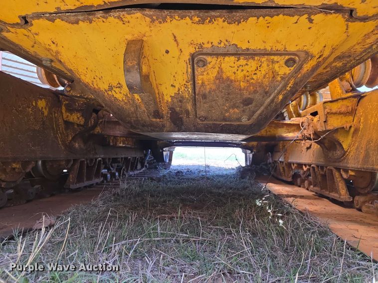 image for item ET5046 2006 Komatsu D65PX-15E0 dozer