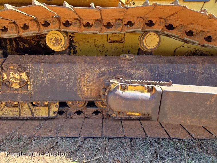 image for item ET5046 2006 Komatsu D65PX-15E0 dozer