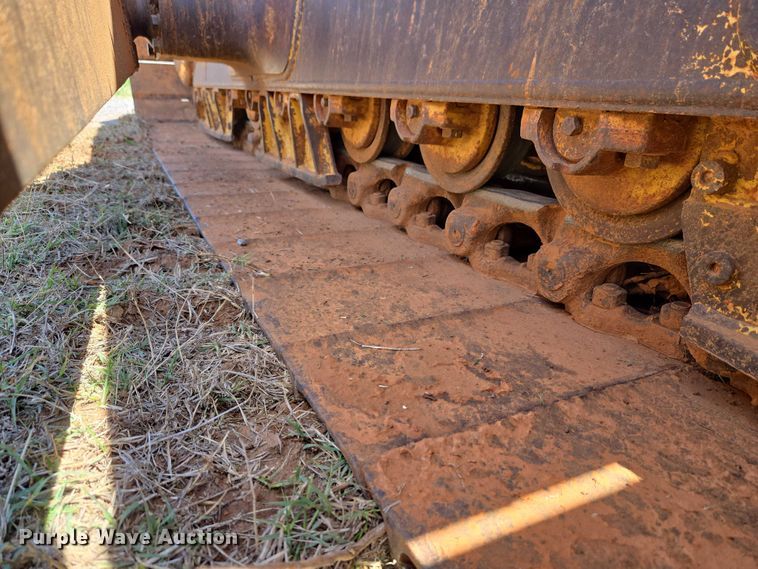 image for item ET5046 2006 Komatsu D65PX-15E0 dozer