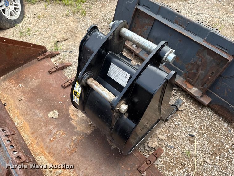 image for item ET6091 Caterpillar 22
