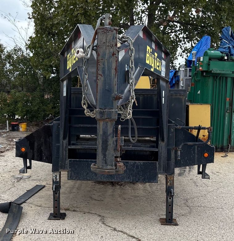image for item ET7380 2011 Big Tex 22GN-25BK+5 equipment trailer