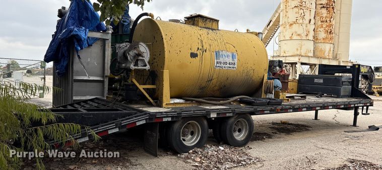 image for item ET7380 2011 Big Tex 22GN-25BK+5 equipment trailer