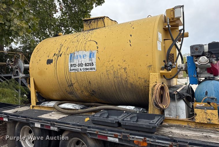 image for item ET7380 2011 Big Tex 22GN-25BK+5 equipment trailer