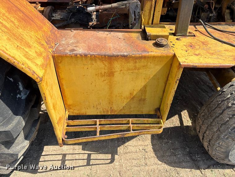 image for item EU0589 KD Manitou 452DT forklift