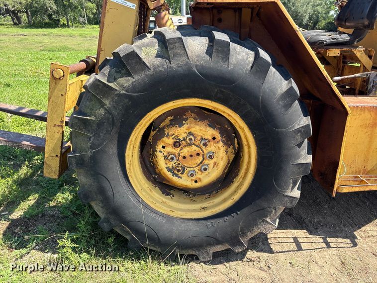 image for item EU0589 KD Manitou 452DT forklift