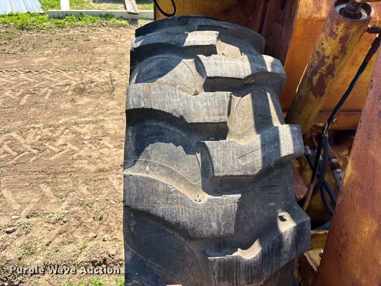 image for item EU0589 KD Manitou 452DT forklift