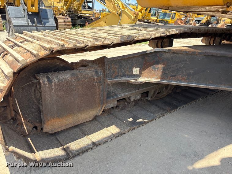 image for item EU0590 2018 Caterpillar 326F L excavator