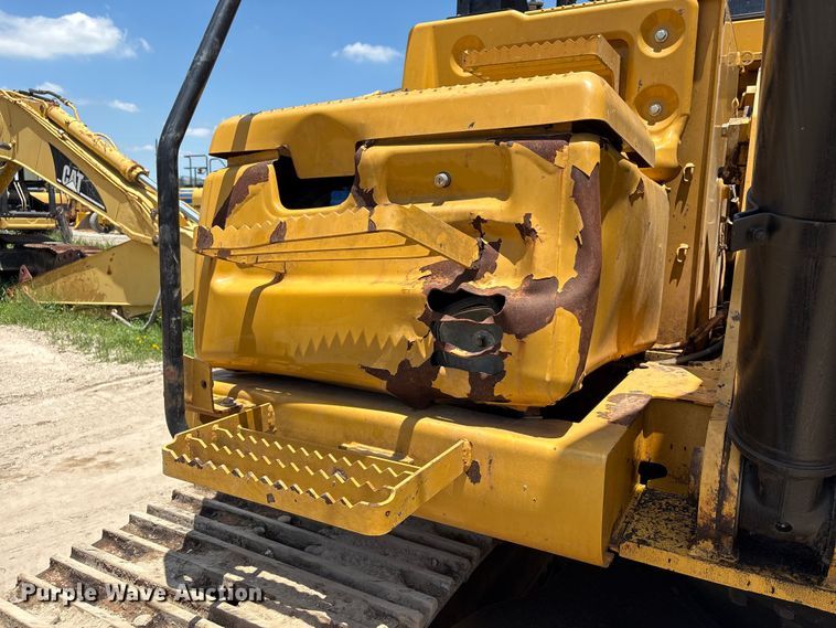 image for item EU0590 2018 Caterpillar 326F L excavator