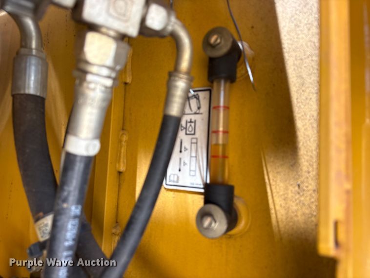 image for item EU0590 2018 Caterpillar 326F L excavator