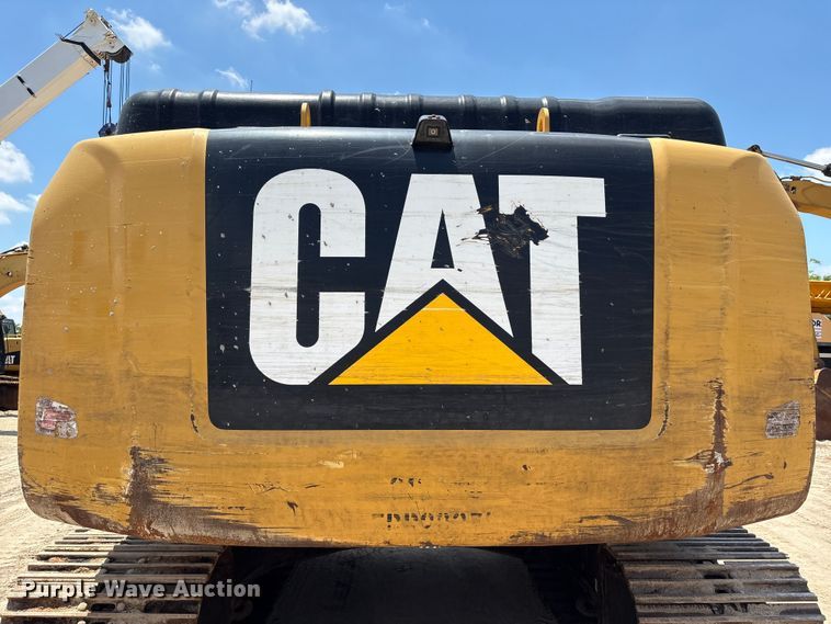 image for item EU0590 2018 Caterpillar 326F L excavator