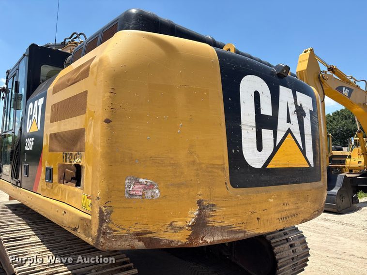 image for item EU0590 2018 Caterpillar 326F L excavator