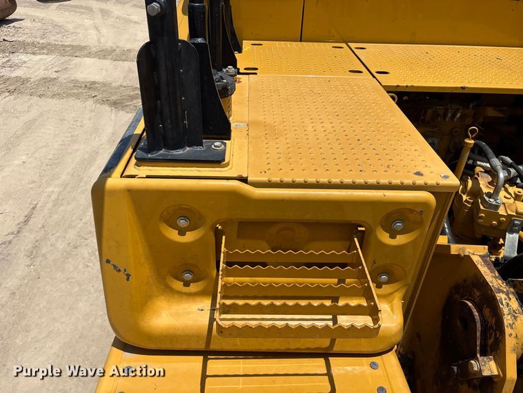 image for item EU0590 2018 Caterpillar 326F L excavator