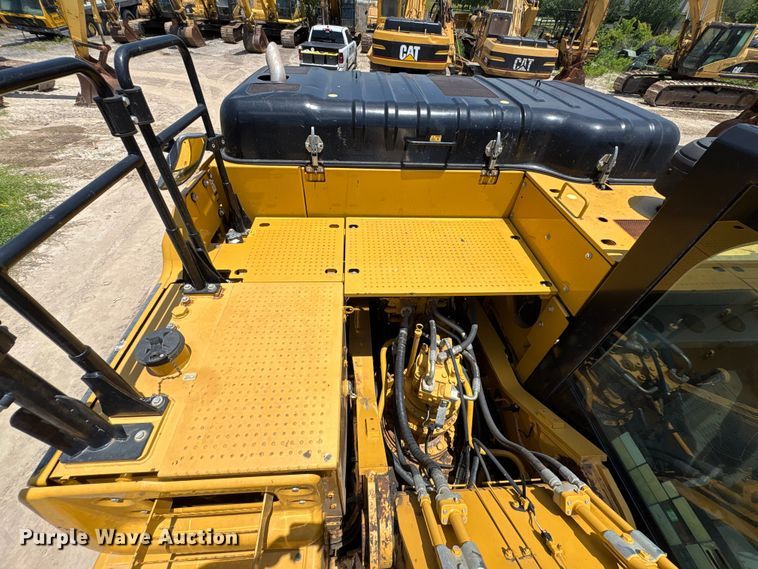image for item EU0590 2018 Caterpillar 326F L excavator