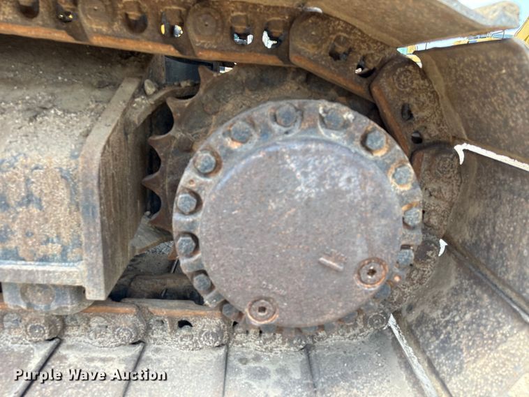image for item EU0590 2018 Caterpillar 326F L excavator