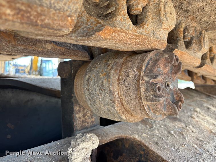 image for item EU0590 2018 Caterpillar 326F L excavator