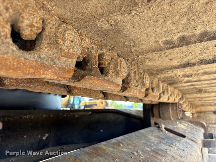 image for item EU0590 2018 Caterpillar 326F L excavator